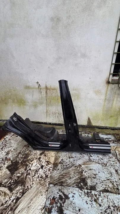 Soleira porta direita OEM 8R0809848 para Audi Q5/SQ5/RSQ5 image 2