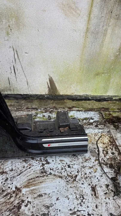 Soleira porta direita OEM 8R0809848 para Audi Q5/SQ5/RSQ5 image 4