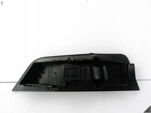 VW Tiguan CT1 III Schalterabdeckung Hintertür Links 571868345A image 2
