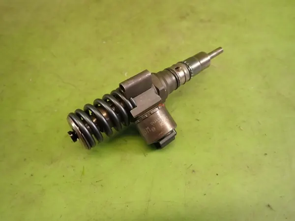 Bosch Ruiskutin OEM 03G130073G Audi A3 2.0 TDI:lle image 3
