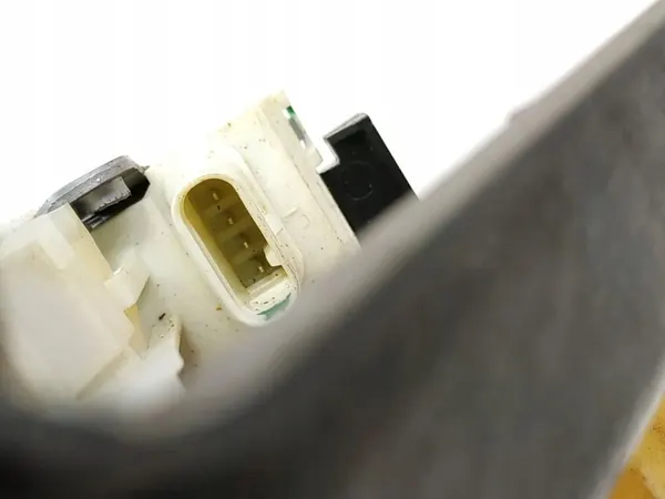 Bakdörrlås Vänster Sida Mercedes-Benz C W204 A2047301335 image 6