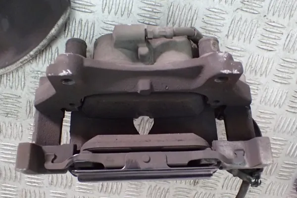 Bromssats Mercedes GLE W292 4.3 AMG OEM HAMULCE N7 image 8