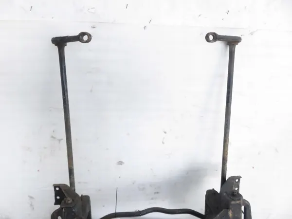 Etumoottorituki OEM SANKI VW Transporter T4:lle image 10