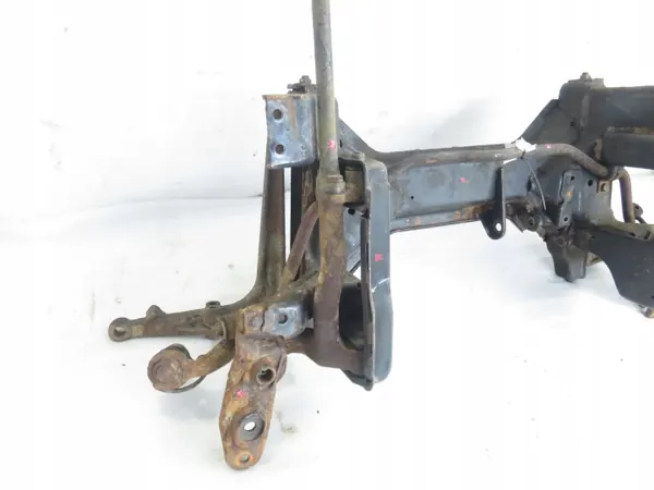 Etumoottorituki OEM SANKI VW Transporter T4:lle image 5