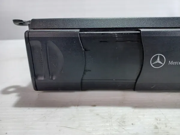 Changer CD Mercedes CLK W209 OEM A2038703389 image 5