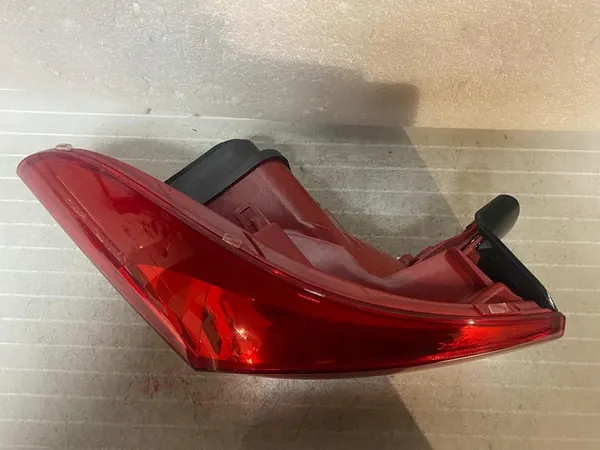 Lámpara trasera izquierda VW TIGUAN 5N Lift 5N0945095Q image 5