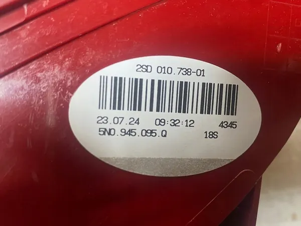 Lámpara trasera izquierda VW TIGUAN 5N Lift 5N0945095Q image 8