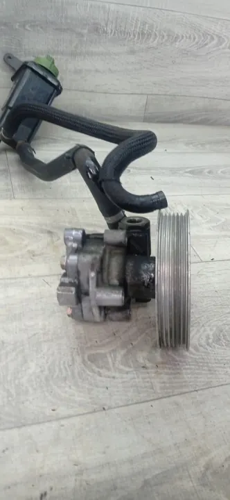 AUDI A4 B6 1.6 Ohjaustehostimen Säiliö image 3