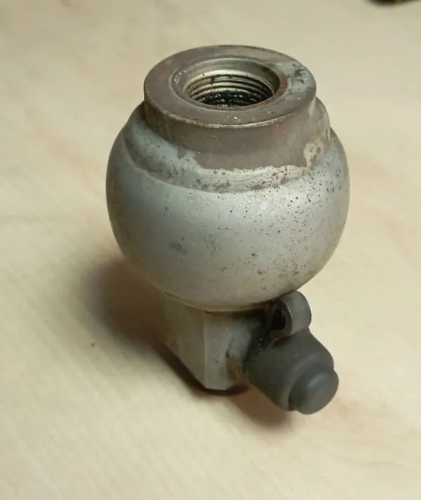 Boule de tuyau compresseur air OEM 7422367076 - Occasion image 3