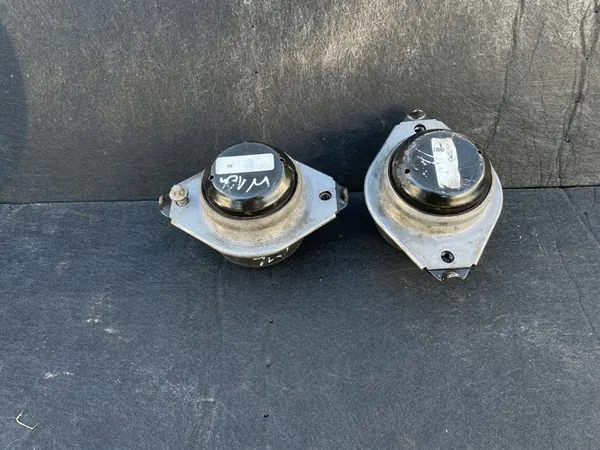 Motorlager A2512404317 Mercedes W164 X164 W251 OEM image 3