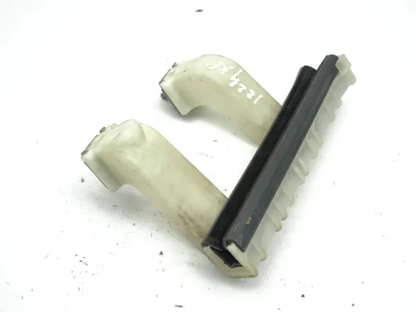 Moldagem janela porta dianteira esquerda OEM AMD180027 image 6