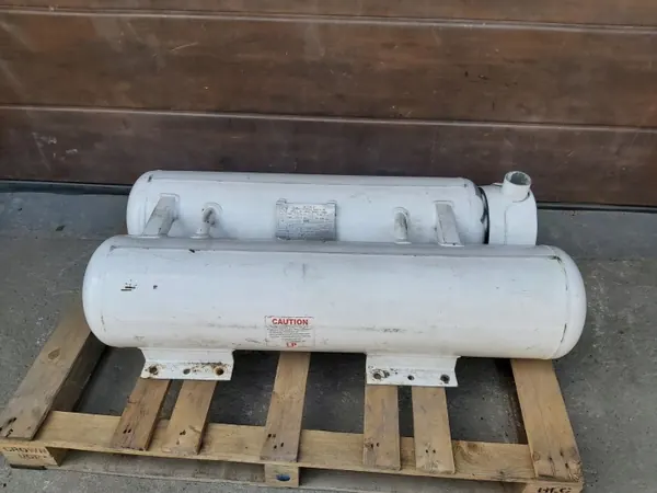 Gebruikte CNG-tank OEM BUTLA CNG voor Toyota Sienna image 2