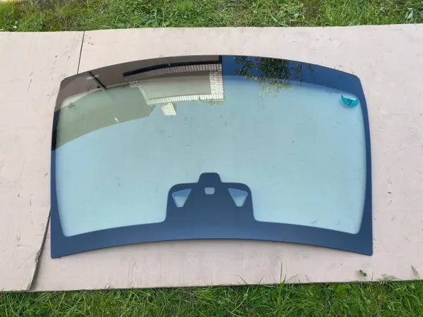 Mercedes 205 C-Klasse Frontscheibe OEM 2056709100 image 5