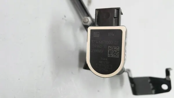 BMW F44 Strålkastarnivåsensor Höger Fram OEM 6887604 image 6