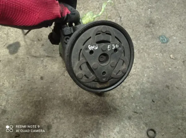 Compressore AC BMW 64528390228 image 3