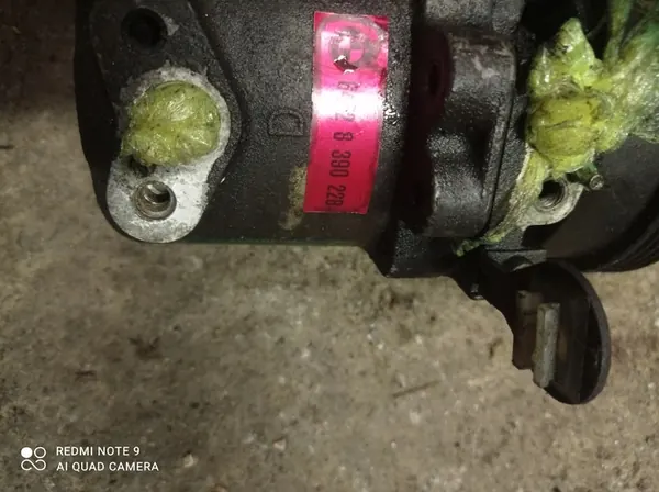 Compressore AC BMW 64528390228 image 4