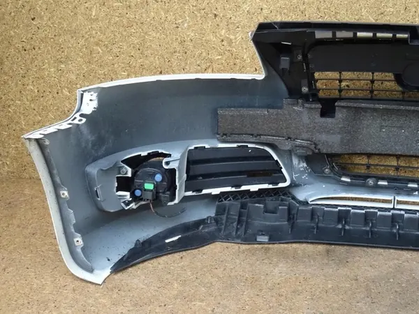 AUDI A3 8P LIFT 08-12 Parachoques delantero completo OEM LY9C image 9