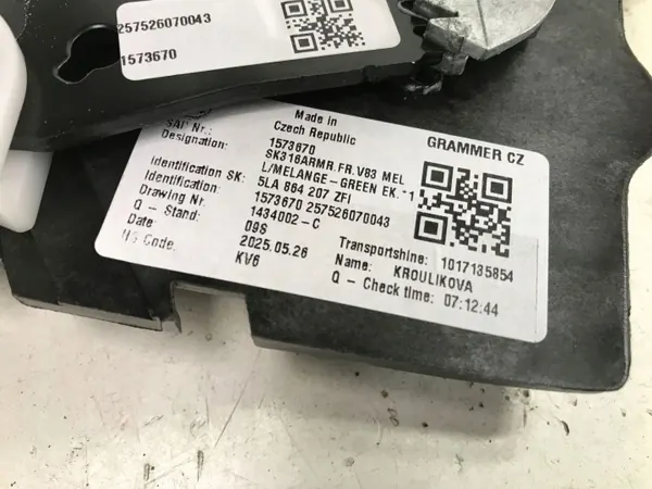 Middentunnel armsteun OEM 5LA864207 voor Skoda Elroq/Enyaq image 8