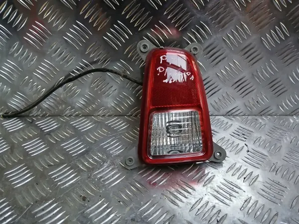 Kia Picanto II Heckstoßstangenleuchte OEM 92405-1Y5 image 2