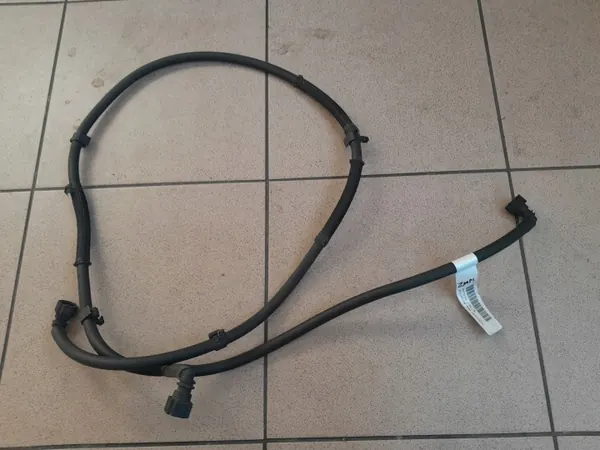 Spolarpumpsslang OEM 68211952AA för Jeep image 2