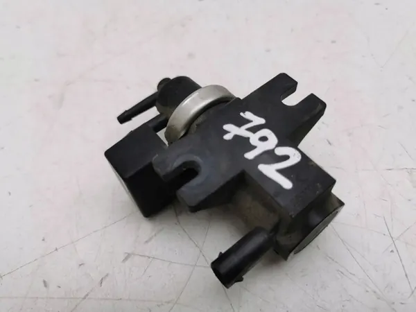 Mercedes-Benz B W245 2005 Vacuumklep image 7