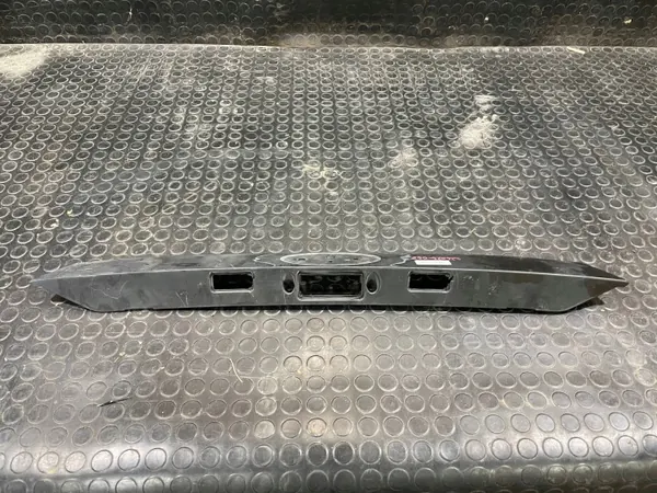 Garniture Hayon Ford Mondeo MK4 OEM BS71-N43404-ADW image 3