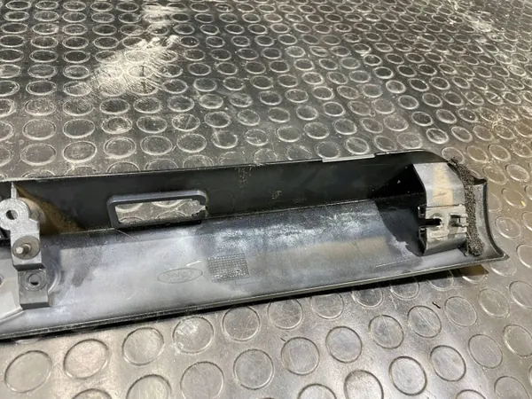 Garniture Hayon Ford Mondeo MK4 OEM BS71-N43404-ADW image 7