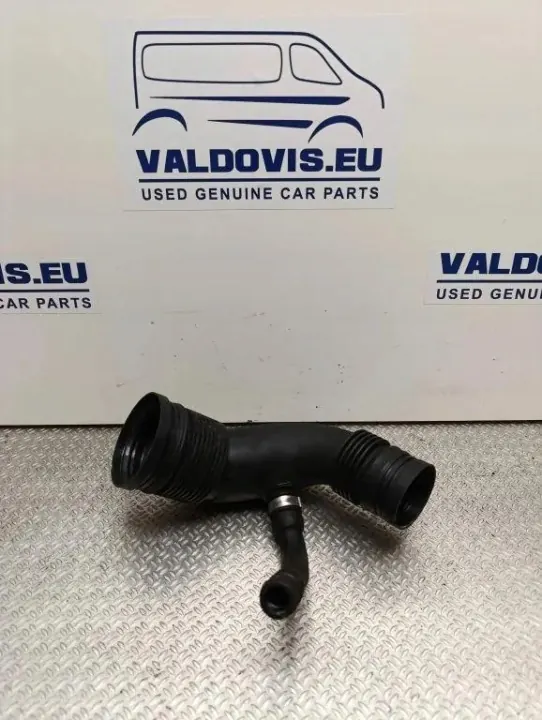 Turboöljynjakoputki OEM 51898782 Opel Combolle image 3