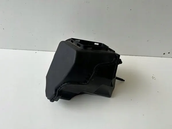 Audi OE Luftfilterhus image 4