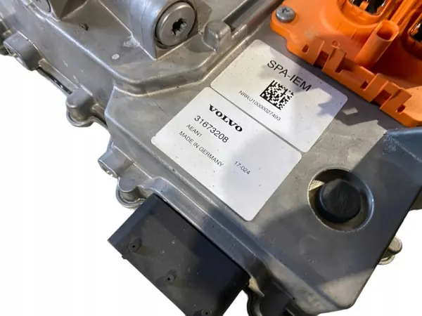 Inversor Volvo XC90 2017 OEM 31673208 - Usado image 8