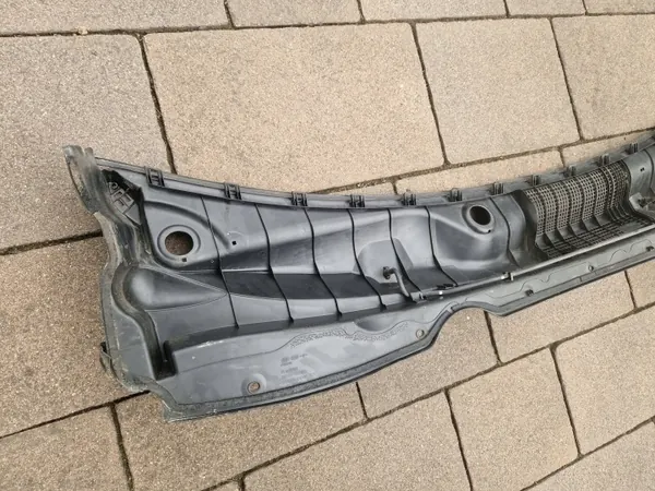Kia Sportage III obere Windschutzscheibendichtung OEM 86151-3U000 image 8