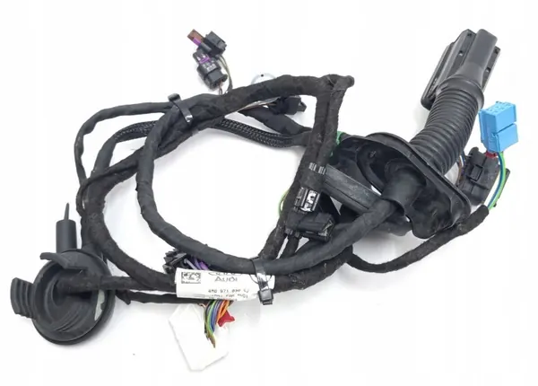 Puerta delantera derecha OEM 4M0971030GJ Audi Q7 4M image 4