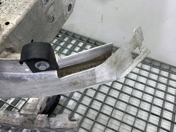 Correa Delantera OEM 7418224 para BMW G31 2.0 190CV image 4