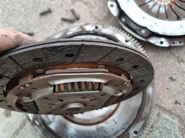 Embreagem completa VW Polo V 1.2 TDI image 6