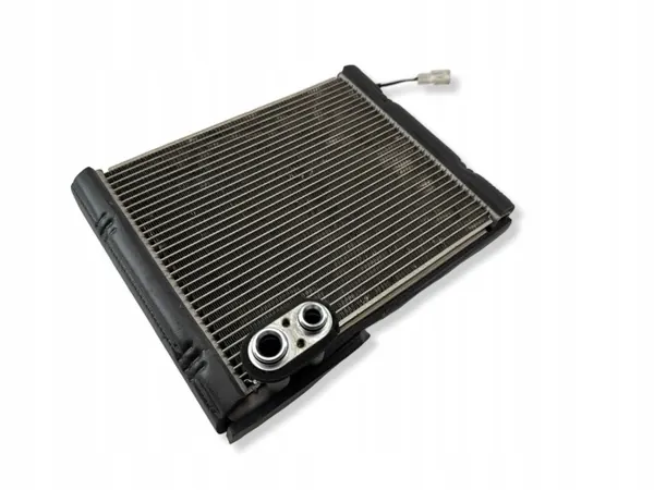 AC-förångare Toyota Yaris Cross 2024 OEM LAA33334 image 9