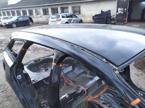 Teto Ford Focus OEM ARA287139 - Estado Usado image 3