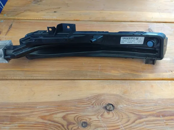 VOLVO V40 II LED DRL Esquerdo 31290578 image 2