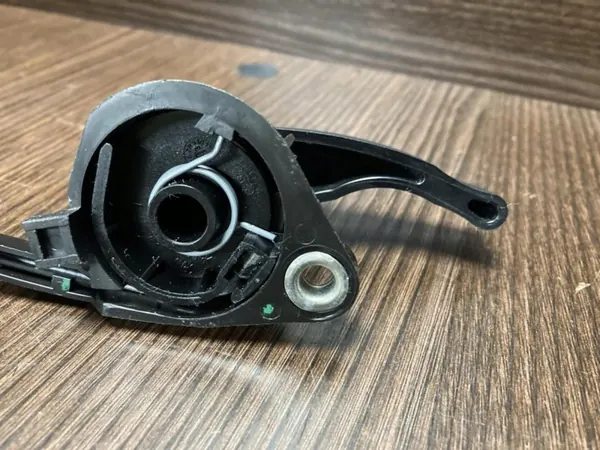 Chassi Renault Trafic III OEM 656203754R - Usado image 3