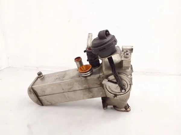 Audi OE 057131515H EGR-jäähdytin image 3