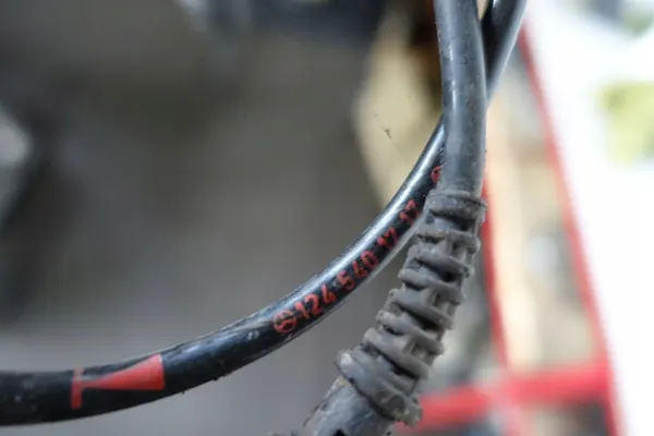 Sensor ABS Frontal Direito Mercedes W124 1245401717 image 3