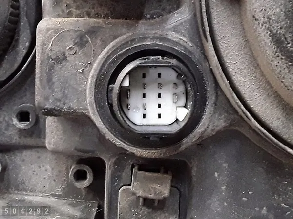 Farol Dianteiro Fiat Linea 2008 51826739 image 8