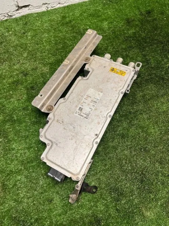 Inwenter BMW OE 20B094V0132 para 3.0L 2019 image 3