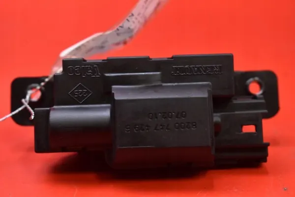 Bagagelås 8200747429B Renault Laguna 3 Coupe 07-11 image 5