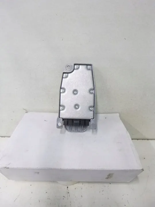 Module Airbag OEM 9118749 BMW E60/E61 - Utilisé image 3