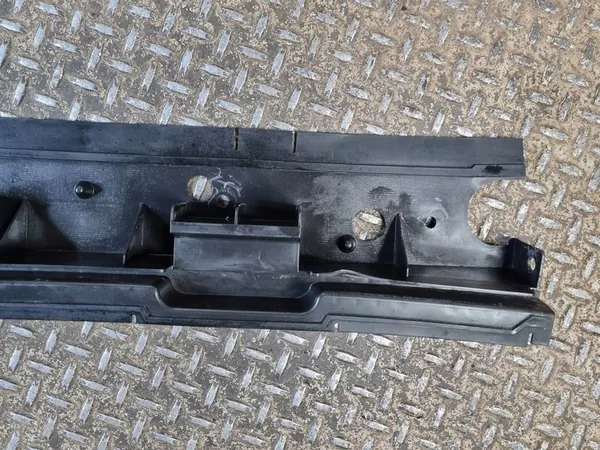 Support inférieur de radiateur Jeep Grand Cherokee WL 2023 68468189AB image 4