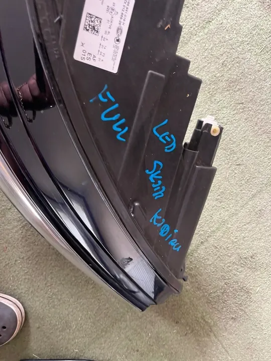 Skoda OE 255099 Farol Dianteiro Direito image 6