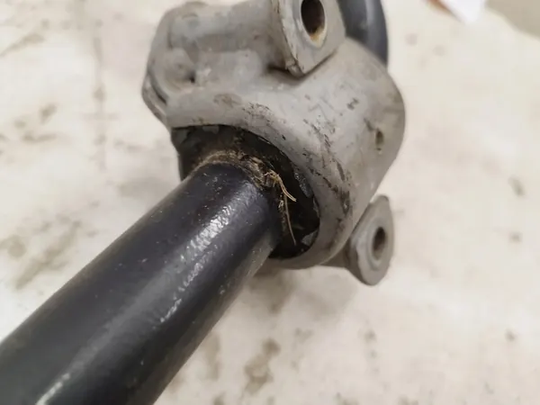 Stabilizzatore anteriore Mercedes C W204 E C207 + boccole A2043232065 image 7