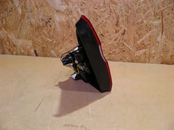 MERCEDES ML W166 LUZ TRASERA IZQUIERDA A1669068701 image 3