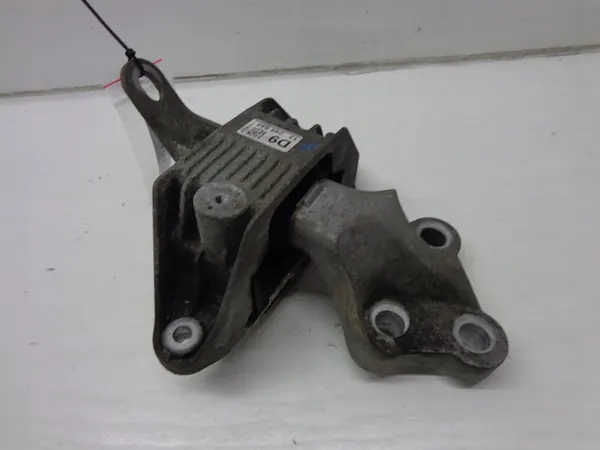 Supporto Motore CHEVROLET CRUZE I 2.0 VCDI 13248548 image 2