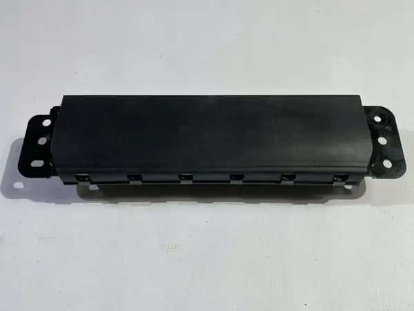 OEM 68186539AH Oikea polvipussi Chrysler Pacificalle image 3